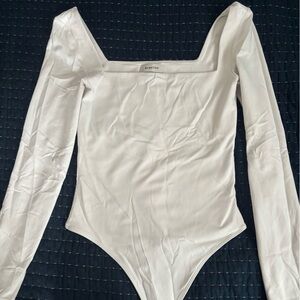 Aritzia Babaton bodysuit